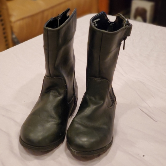Other - Girls boots